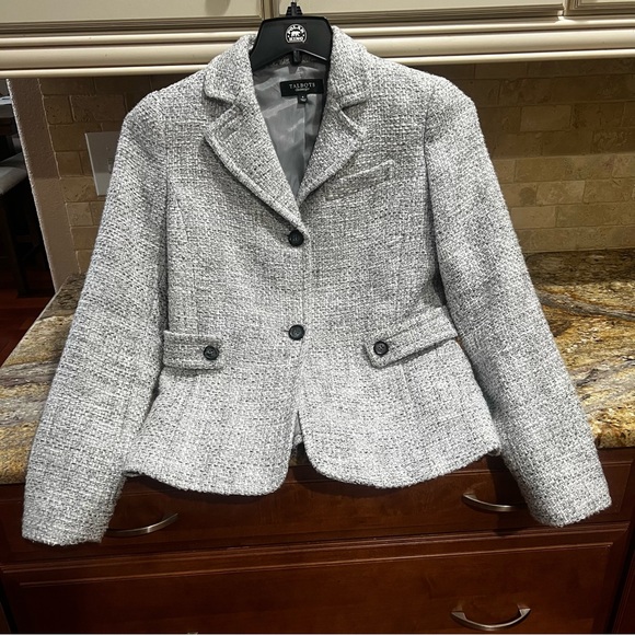 Talbots Jackets & Blazers - Talbots Women's Classic Gray Tweed Blazer